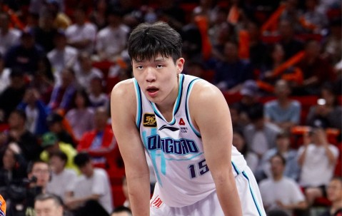 mk体育-重磅！今晨里尔调整名单以备NBA常规赛CBA常规赛国际比赛日热度飙升，勇士最后一投命中(里尔足球俱乐部官网)