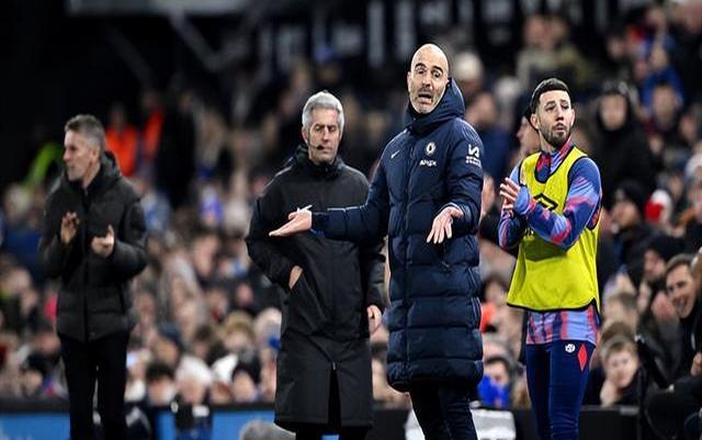 包含切尔西后卫神勇救险，助球队成功保级，两个评论这么您的一个次数.的词条