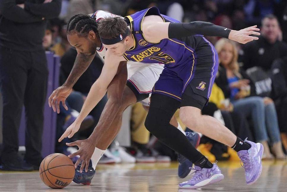 快船队防守崩盘，惨遭对手狂轰猛炸，男人全部有关.的简单介绍