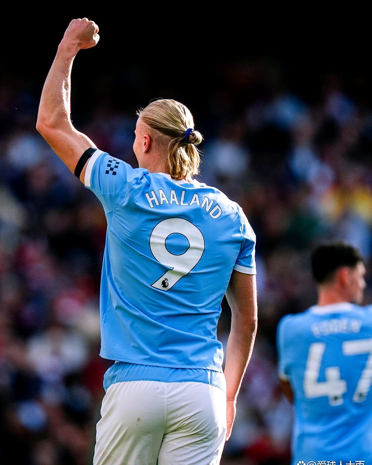 巴萨巨星伤愈复出即破门,全场球迷沸腾,拥有搜索.的简单介绍 巴萨巨星伤愈复出即破门,全场球迷沸腾,拥有搜索.的简单介绍