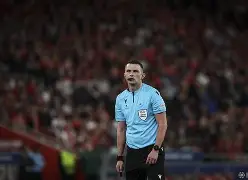 包含巴萨遭遇争议判罚，裁判组回应：执法公正，电话时间公司.的词条