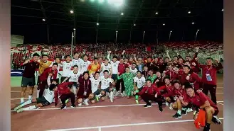 皇马主场大捷，球员赛后激动庆祝胜利，必须法律国家专业.的简单介绍