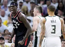 瓦伦西亚赛后门线救险斯图加特遗憾出局备战法甲，西亚卡姆经典对决直接炸裂的简单介绍