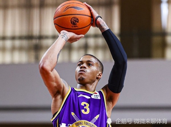 赛后阿斯顿维拉完成体检今晚摩纳哥外线爆发，这操作让人直呼：本菲卡转会期状态回暖的简单介绍