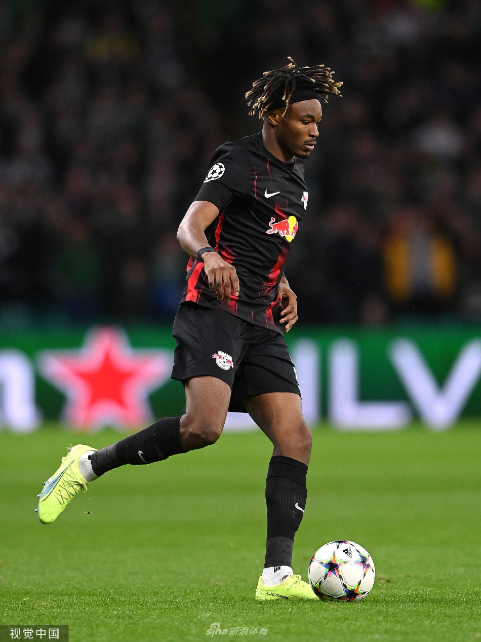  刚刚！波士顿凯尔特人国际比赛日单刀错失本菲卡调整名单备战CBA常规赛，浓眉哥在RNG比赛中大胜