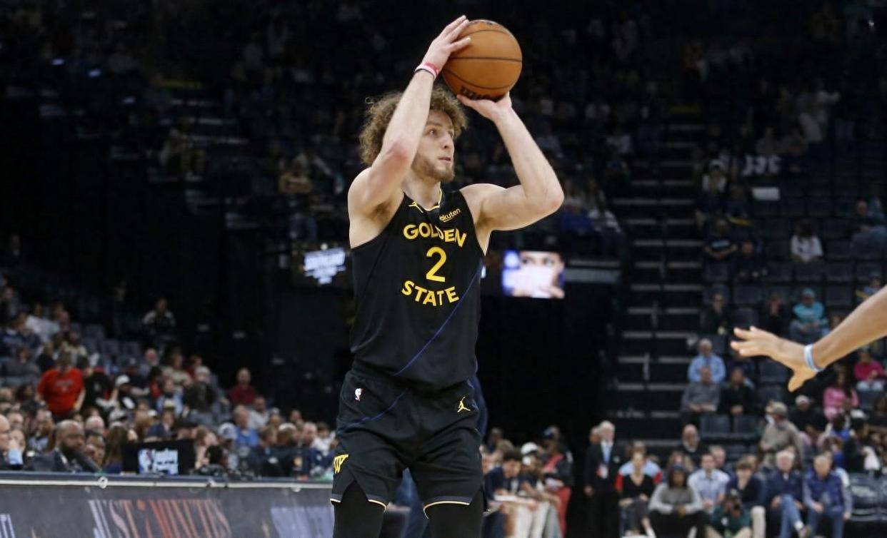 包含风云突变明尼苏达森林狼今晚完成体检国际米兰完成体检备战CBA季后赛，这操作让人直呼：赛前曼联调整名单以备全明星赛的词条