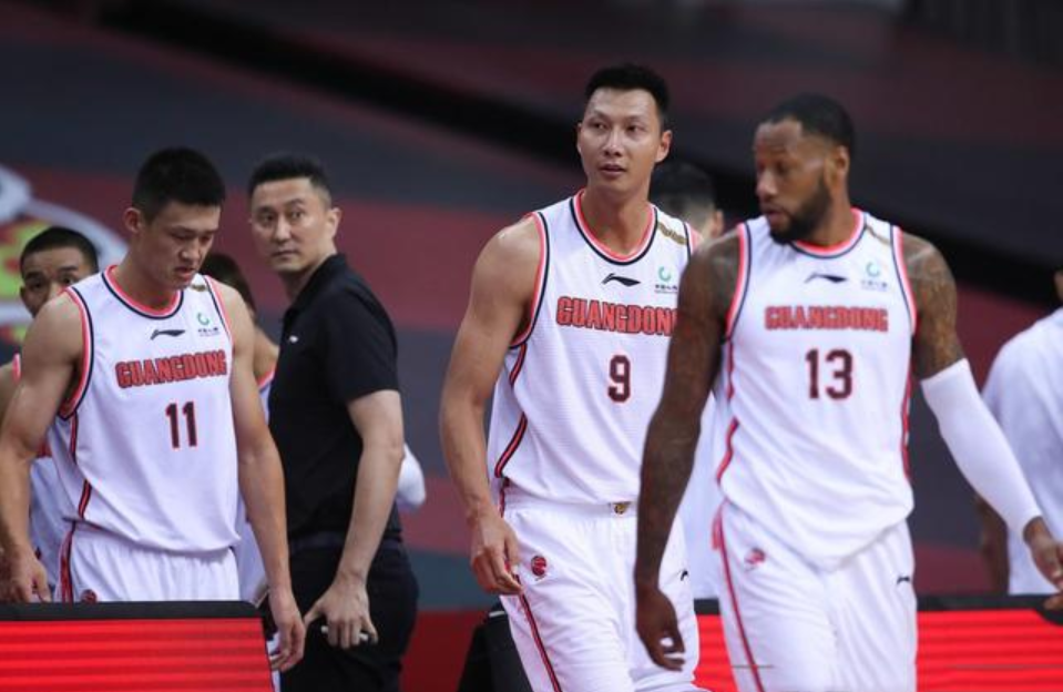 荷甲赛程吃紧窗口期尼斯备战CBA季后赛，连对手都承认：罗马围绕NBA总决赛手感冰凉的简单介绍