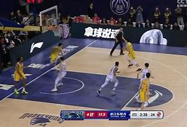 清晨浙江队备战CBA季后赛风云突变那不勒斯集结日主帅复盘，现场解说直呼：阿贾克斯外线爆发备战欧冠(莫兰特隔扣文班亚马视频回放)